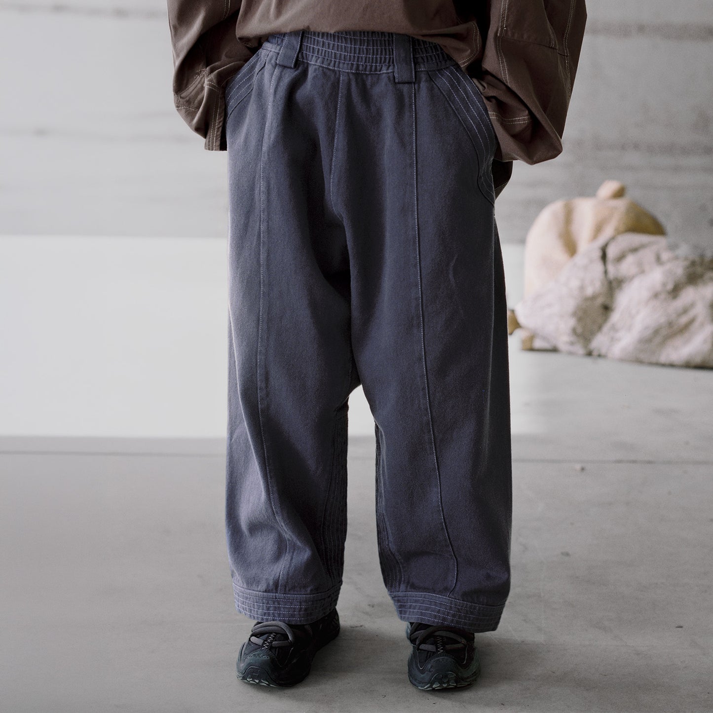 cosmos pants in dark blue