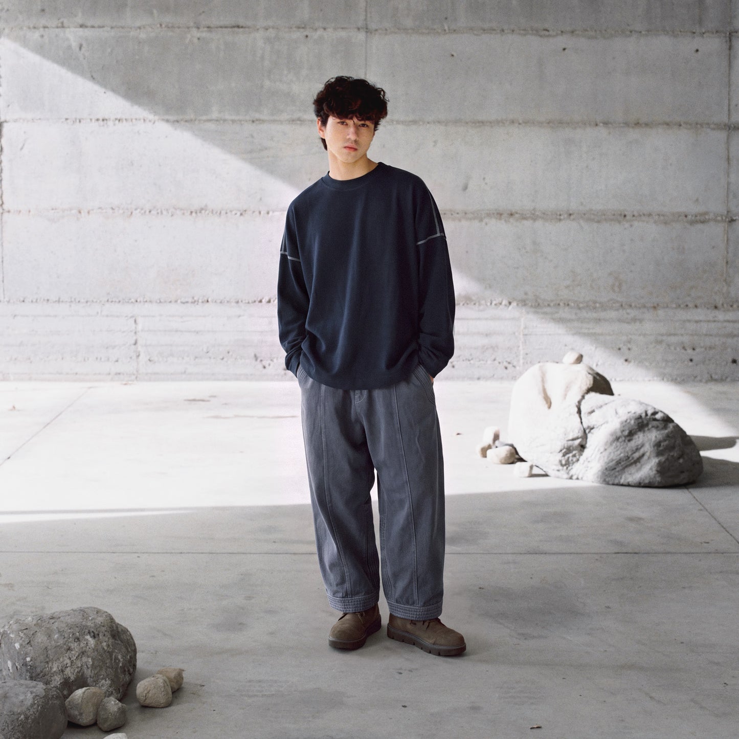 cosmos pants in dark blue