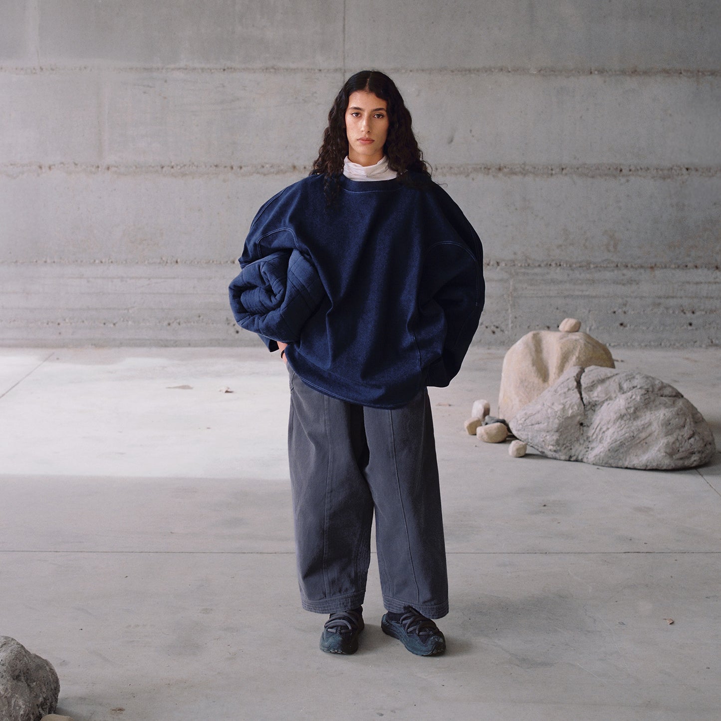 cosmos pants in dark blue