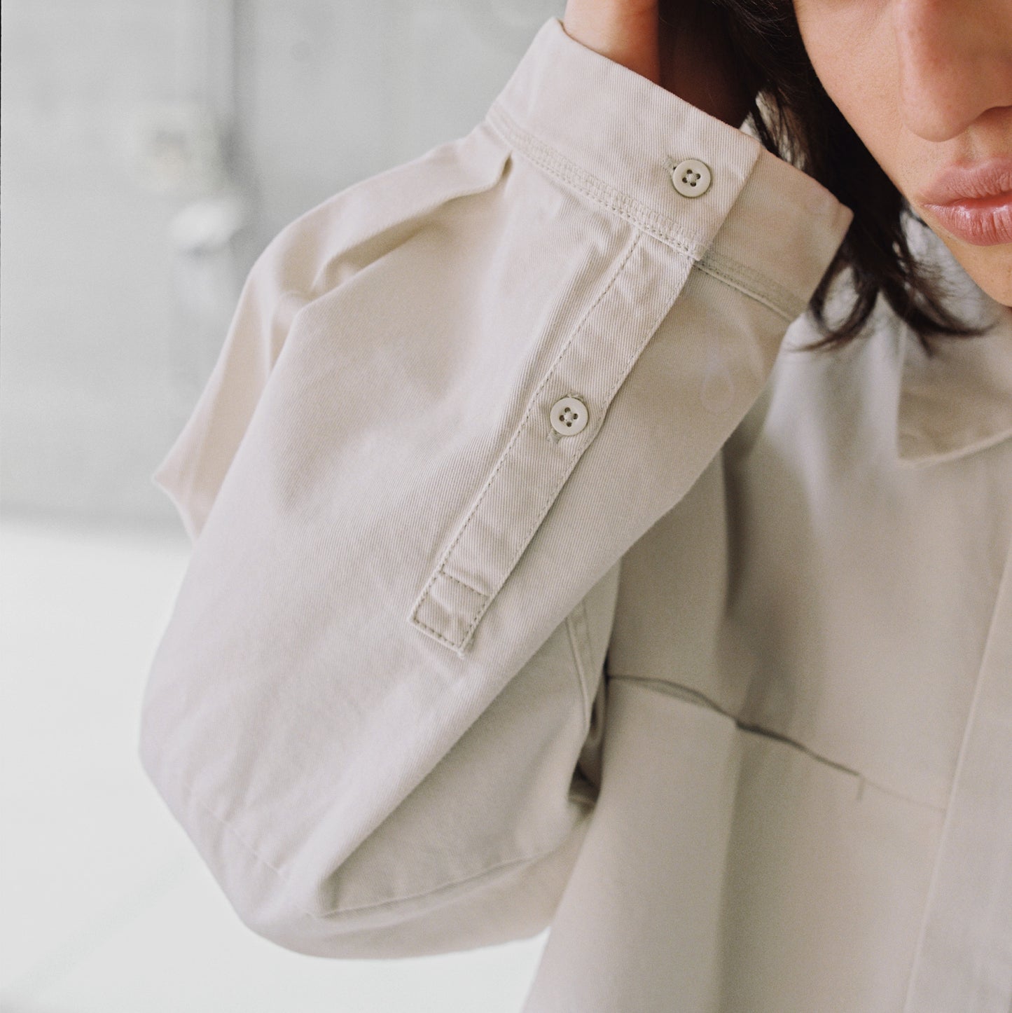 helium overshirt in light