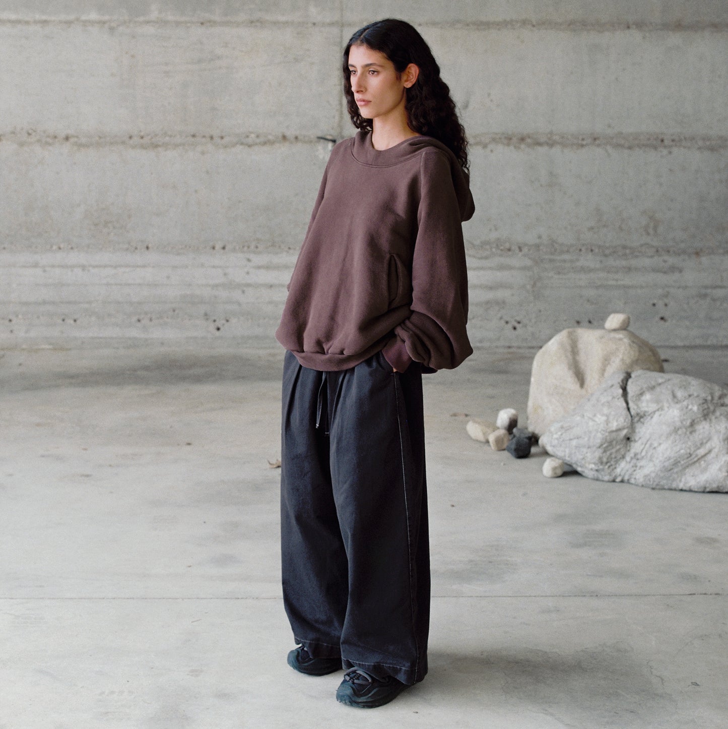 helium pants in black