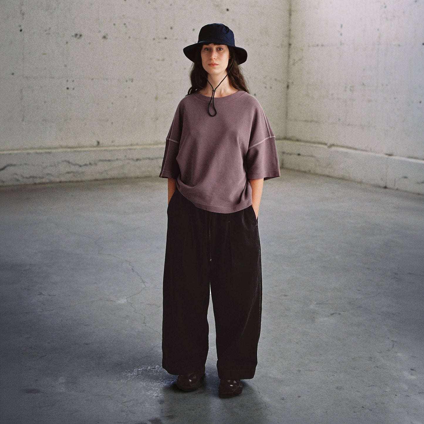 helium pants in black